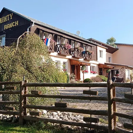 Monty Ranch Guest house